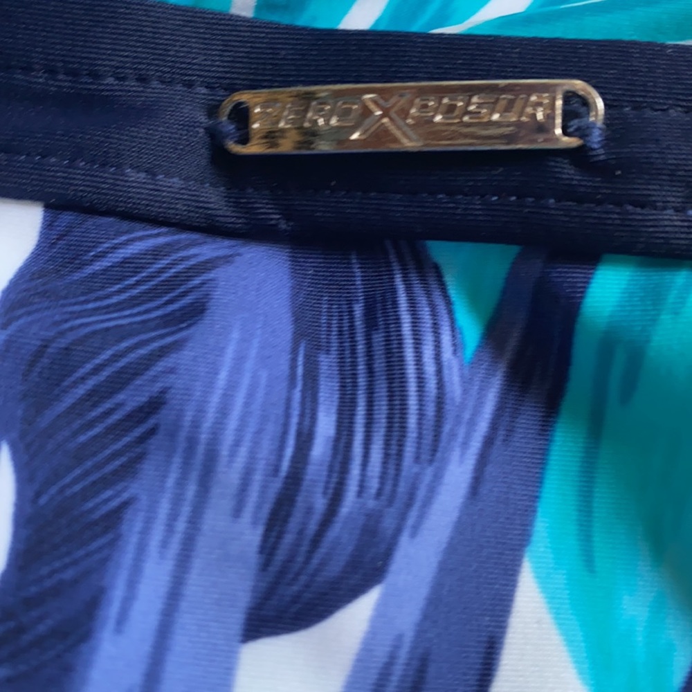 NWOT Zero Posur Tankini top shades of blue. Sz L - Picture 2 of 4